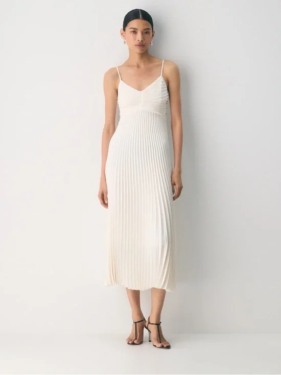 Babaton Celebrate Dress - Picture 1 of 4